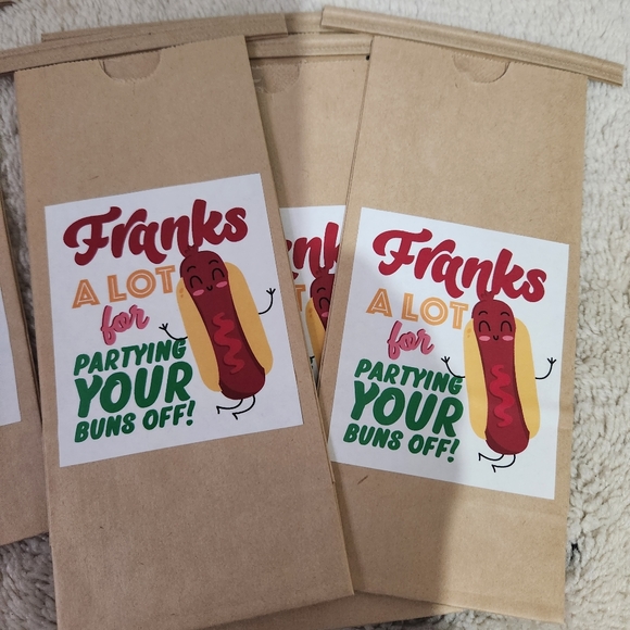 Paper Party Loot Bags (21) - Picture 1 of 6